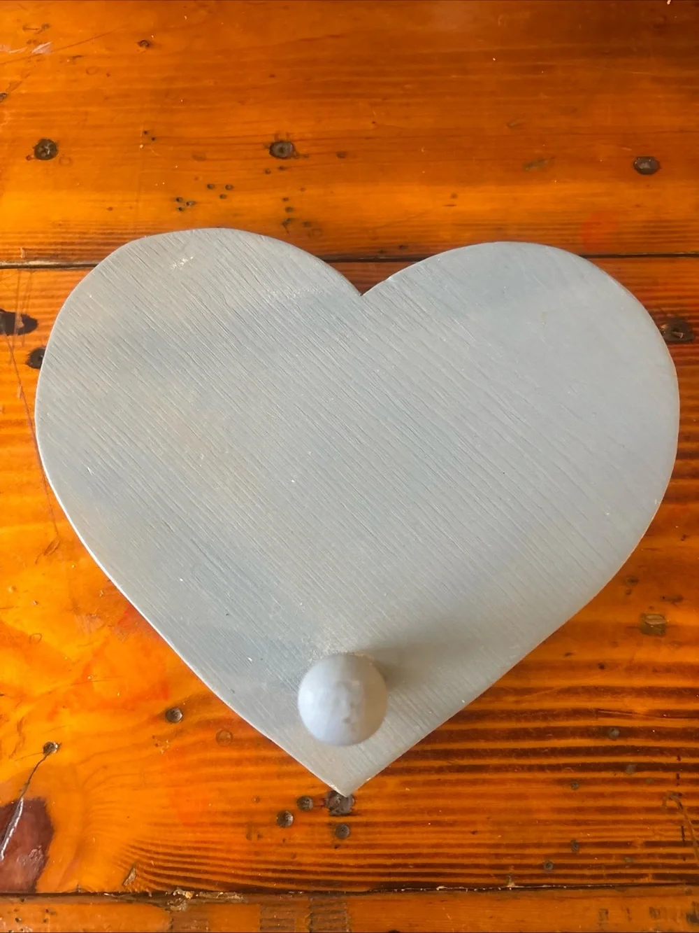 Heart-Shaped Wall Hook in Light Gray